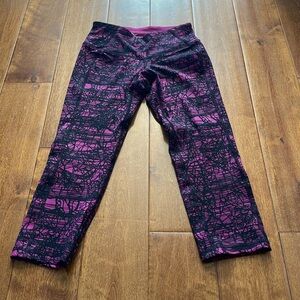 Old Navy | Cropped Athletic Pants